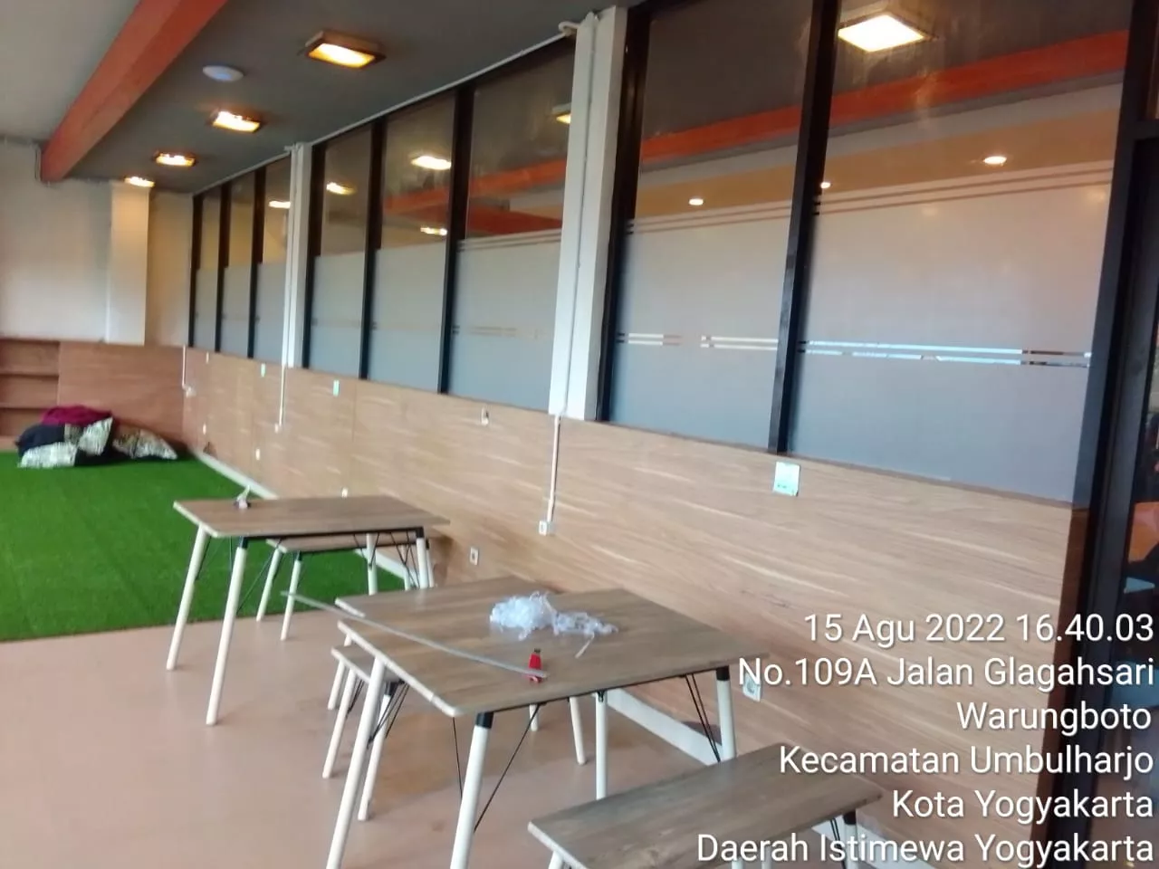 Kantor Ninja Xpress Yogyakarta, hasil pekerjaan interior, dan MEP oleh PT Mandala Pilar Indonesia.