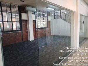 Kantor Ninja Xpress Yogyakarta, hasil pekerjaan interior, dan MEP oleh PT Mandala Pilar Indonesia.