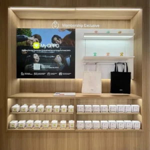 Interior dan fit-out OPPO Experience Store Supermal Karawaci, salah satu portofolio pekerjaan interior Mandala Pilar Indonesia.